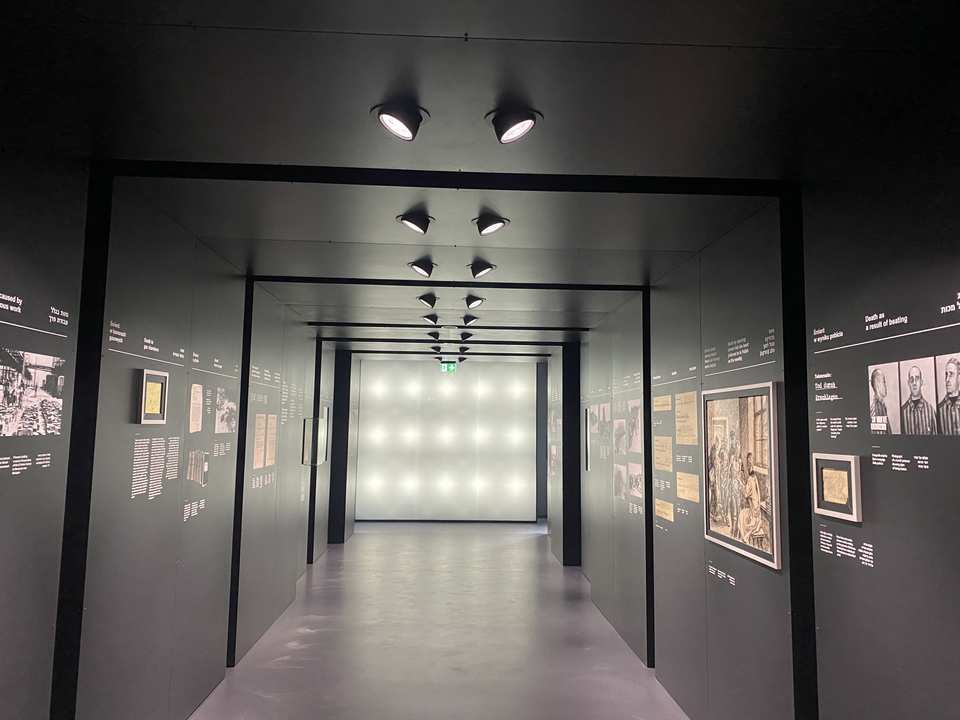 Polacy w KL Auschwitz. W cieniu Zagłady – Oświęcim w czasie niemieckiej okupacji 1939–1945 - Auschwitz 2025 (3)